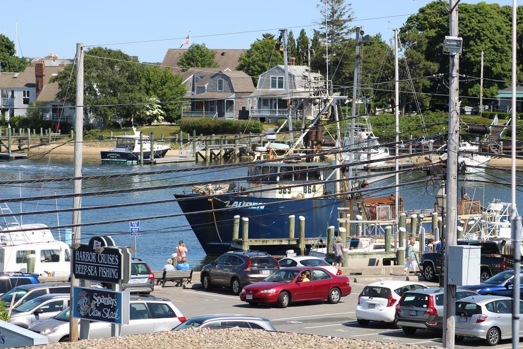 Hyannis Holiday Motel Dış mekan fotoğraf