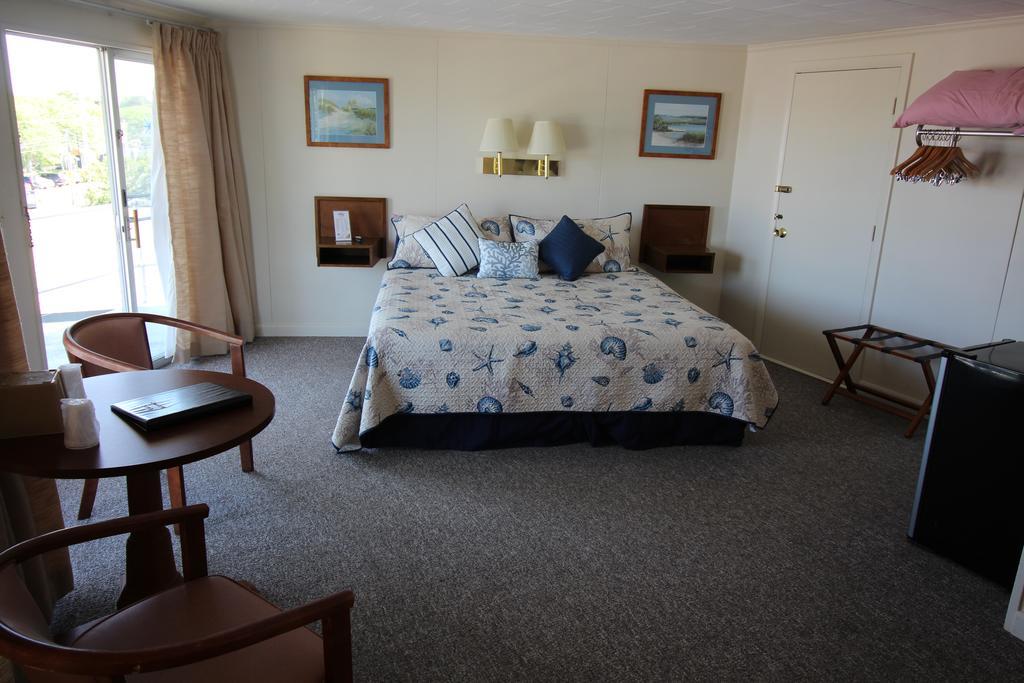 Hyannis Holiday Motel Dış mekan fotoğraf