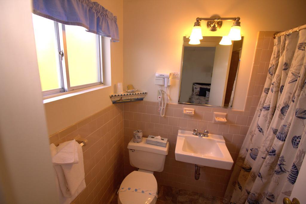 Hyannis Holiday Motel Dış mekan fotoğraf