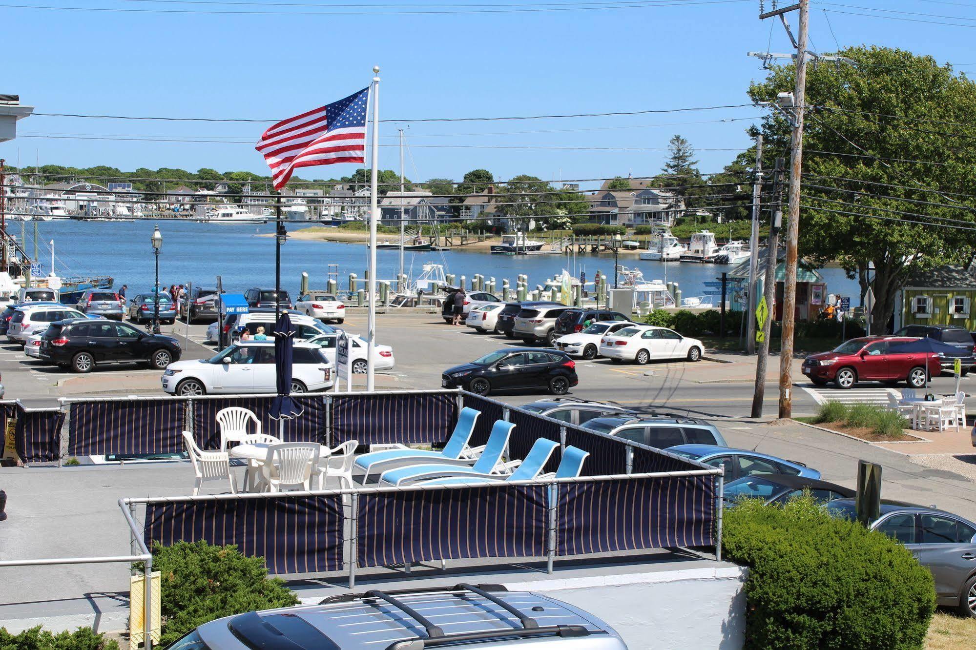 Hyannis Holiday Motel Dış mekan fotoğraf