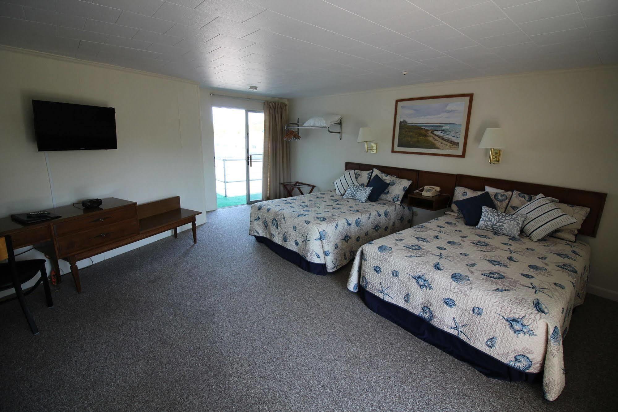 Hyannis Holiday Motel Dış mekan fotoğraf