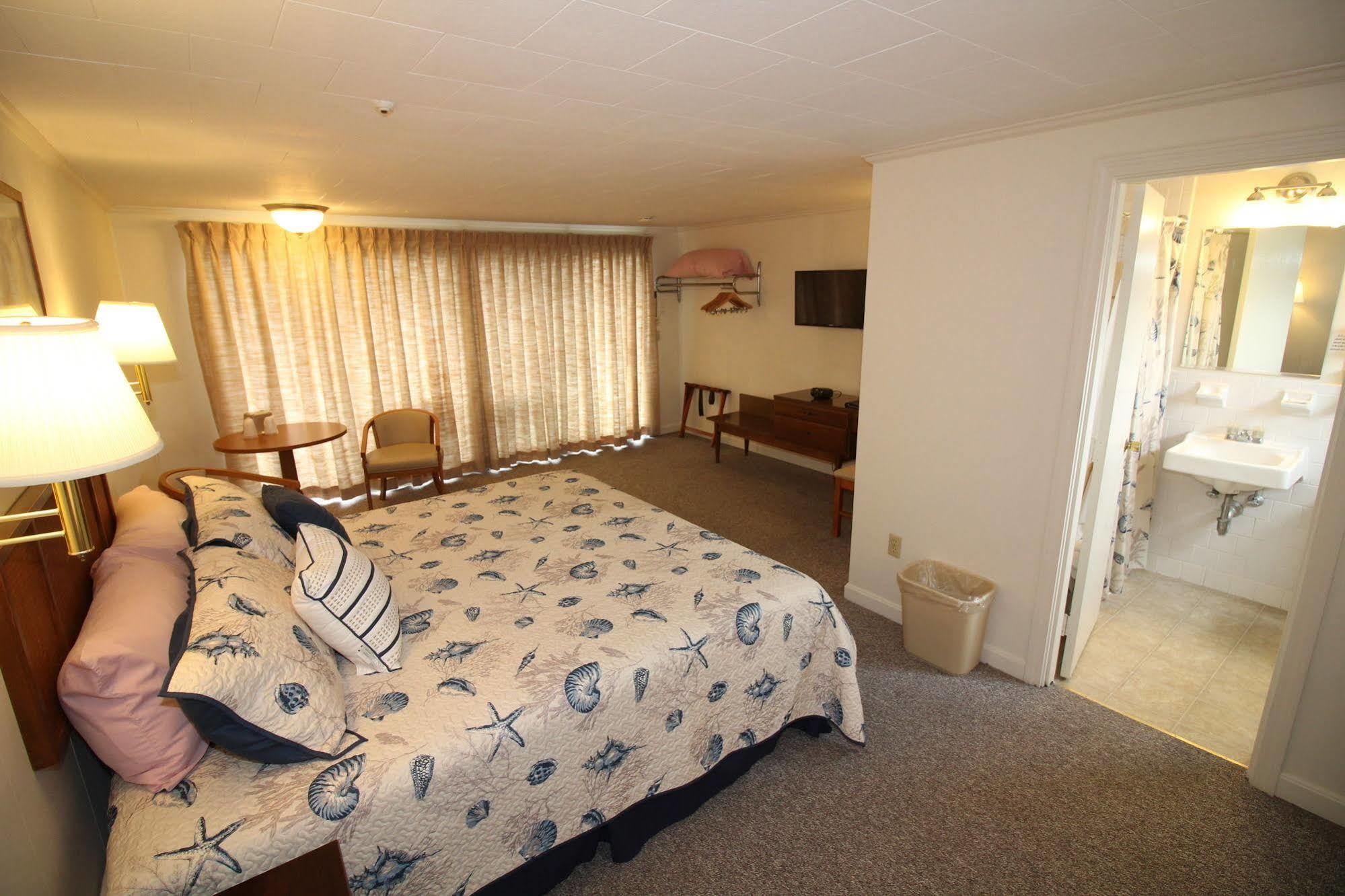Hyannis Holiday Motel Dış mekan fotoğraf