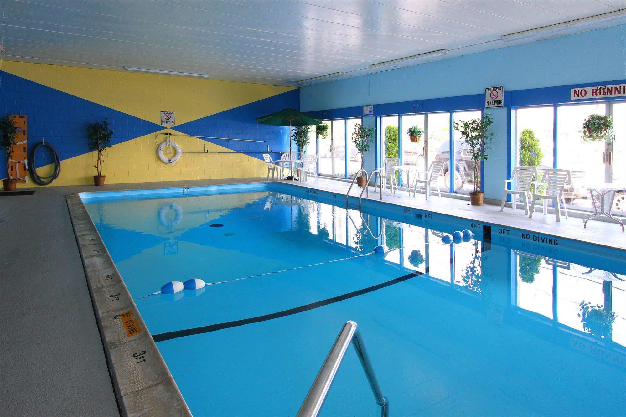 Hyannis Holiday Motel Dış mekan fotoğraf